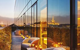 Armani Hotel Milano